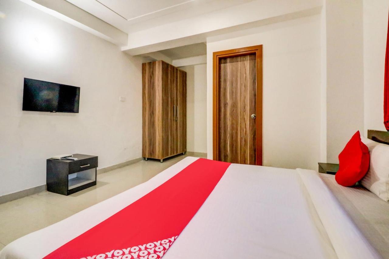 Oyo 71597 The Shivaay Residency Hotel Gurgaon Exterior foto